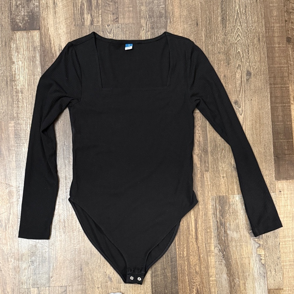 Old Navy Black Ribbed Med. Square Neck Bodysuit